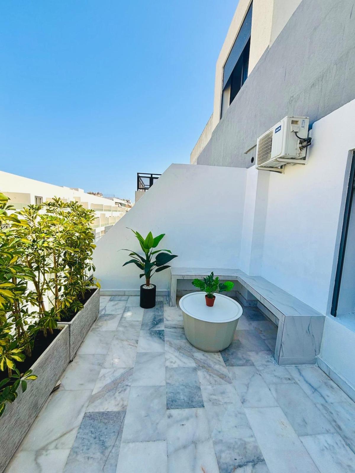 Luxury 1-bedroom In Maarif Casablanca